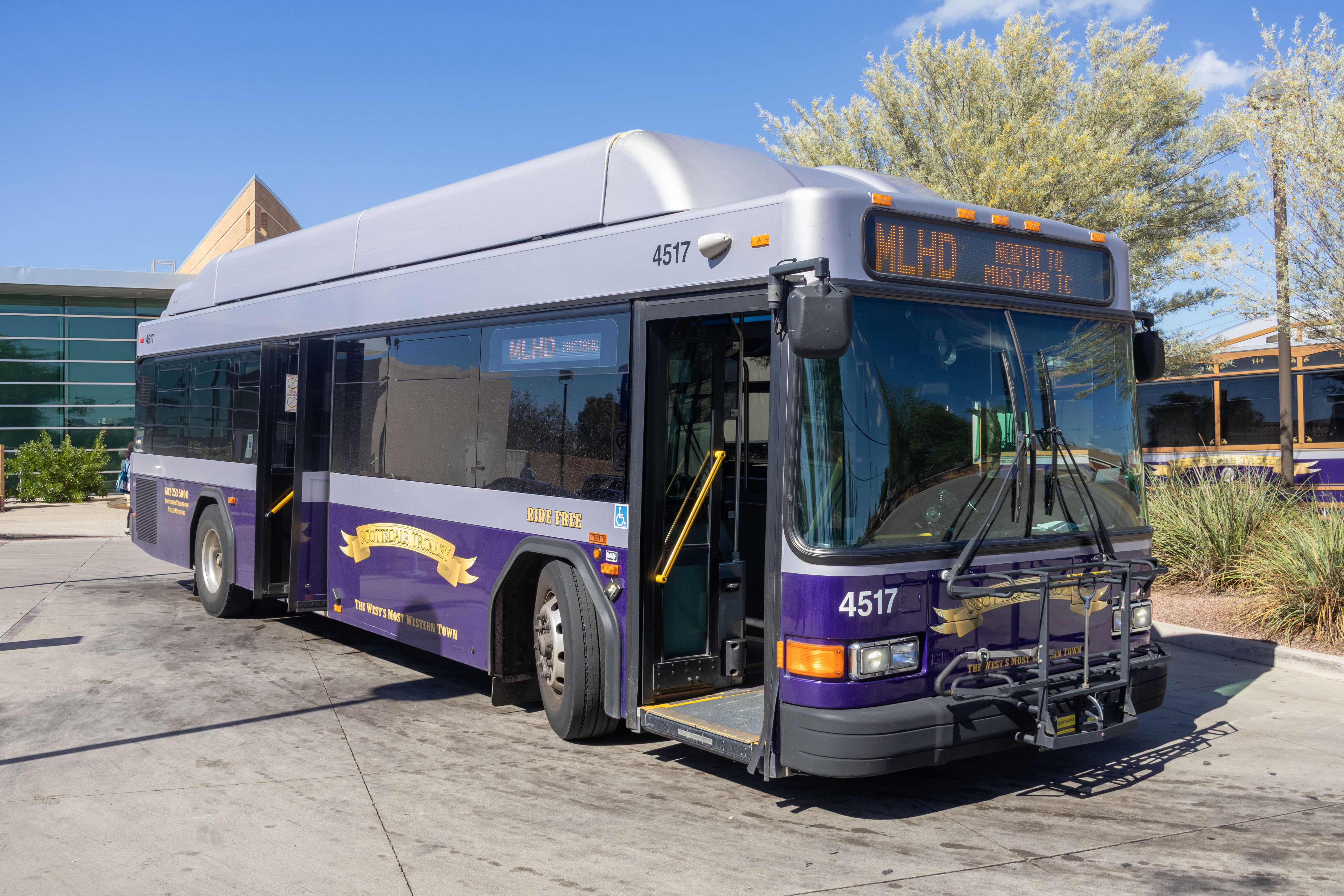 A purple and silver Scottsdale Trolley bus, number 4517, at Granite Reef Senior Center on the Miller/Hayden Trolley route to Mustang Transit Center