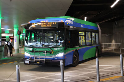 Bus B19041
1/7/2025 - Bus B19041 on the RapidBus R2 route
Keywords: TransLink RapidBus R2 Route;Bus;BRT;New Flyer