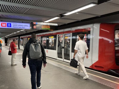 Train 733
7/3/2024 - Train 733 on the B line
Keywords: TCL B Line;Metro;Alstom