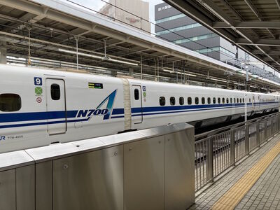 Train 776-4018
6/23/2024 - Train 776-4018 on the Tokaido Shinkansen line
Keywords: JR West Tokaido Shinkansen;High-speed rail;Hitachi
