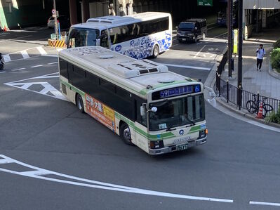 Bus 16-0767
6/21/2024 - Bus 16-0767 on route 59
Keywords: Osaka City Bus Route 59;Bus;Isuzu