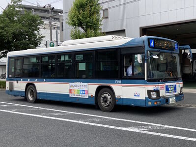 Bus E191
6/13/2024 - Bus E191 on route 小76
Keywords: Keisei Bus Route 小76;Bus;Isuzu