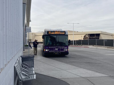 Bus 5256
11/27/2024 - Bus 5256 on [url=https://transit.aznate.tech/phoenix/bus/35/]route 35[/url]
Keywords: Valley Metro Route 35;Bus;Gillig