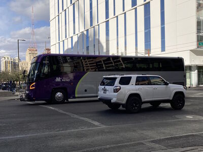 Bus 7019
3/3/2025 - Bus 7019 on [url=https://transit.aznate.tech/phoenix/bus/575/]route 575[/url]
Keywords: Valley Metro Route 575;Bus;MCI
