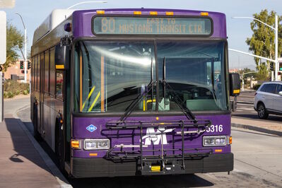 Bus 5316
12/17/2024 - Bus 5316 on [url=https://transit.aznate.tech/phoenix/bus/80/]route 80[/url]
Keywords: Valley Metro Route 80;Bus;Gillig