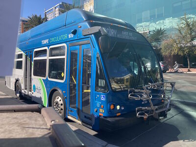 Bus 1610
1/28/2025 - Bus 1610 on the [url=https://transit.aznate.tech/phoenix/bus/merc/]Orbit Mercury[/url] route
Keywords: Valley Metro Orbit Mercury;Bus;ENC