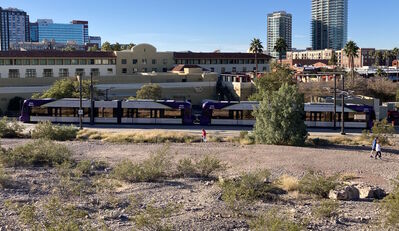 Trains 201 & 205
12/17/2022 - Trains 201 & 205 on the [url=https://transit.aznate.tech/phoenix/rail/]Light Rail[/url] route Westbound
Keywords: Valley Metro Rail;Light Rail;Siemens