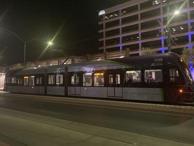 Train 129
11/27/2024 - Train 129 on the [url=https://transit.aznate.tech/phoenix/rail/]Light Rail[/url] route Eastbound
Keywords: Valley Metro Rail;Light Rail;Kinki Sharyo