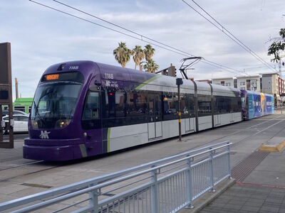 Trains 118 & 150
1/24/2025 - Trains 118 & 150 on the [url=https://transit.aznate.tech/phoenix/rail/]Light Rail[/url] route Westbound
Keywords: Valley Metro Rail;Light Rail;Kinki Sharyo