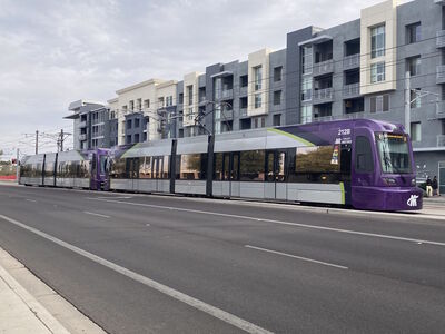 Trains 212 & 203
1/25/2025 - Trains 212 & 203 on the [url=https://transit.aznate.tech/phoenix/rail/]Light Rail[/url] route Eastbound
Keywords: Valley Metro Rail;Light Rail;Siemens