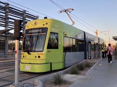 Train 185
3/19/2025 - Train 185 at the [url=https://transit.aznate.tech/phoenix/rail/streetcar/]Streetcar[/url] route terminus
Keywords: Valley Metro Streetcar;Streetcar;Brookville