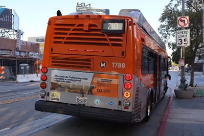 Bus 1788
2/22/2025 - Bus 1788 on route 210
Keywords: LA Metro Route 210;Bus;ENC