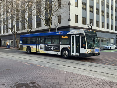 Bus 3562
12/30/2024 - Bus 3562 on route 35T
Keywords: TriMet Route 35T;Bus;Gillig