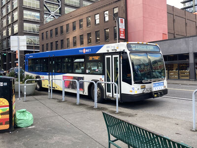Bus 3235
12/30/2024 - Bus 3235 on route 20
Keywords: TriMet Route 20;Bus;Gillig