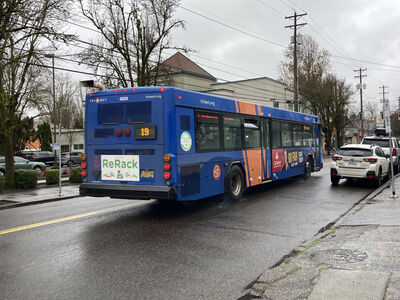 Bus 4024
1/3/2025 - Bus 4024 on route 19
Keywords: TriMet Route 19;Bus;Gillig
