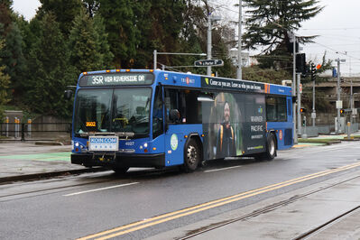 Bus 4027
1/3/2025 - Bus 4027 on route 35R
Keywords: TriMet Route 35R;Bus;Gillig
