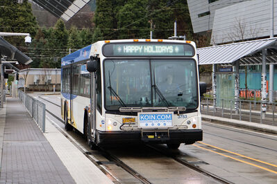 Bus 3753
1/3/2025 - Bus 3753 on route 9
Keywords: TriMet Route 9;Bus;Gillig