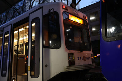 Train 124
12/30/2024 - Train 124 on the MAX Red Line
Keywords: TriMet MAX Red Line;Light Rail;Bombardier