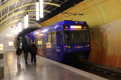 Train 219
1/3/2025 - Train 219 on the MAX Blue Line
Keywords: TriMet MAX Blue Line;Light Rail;Siemens