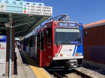 Train 1009
10/5/2023 - Train 1009 on the TRAX Blue Line
Keywords: UTA TRAX Blue Line;Light Rail;Siemens