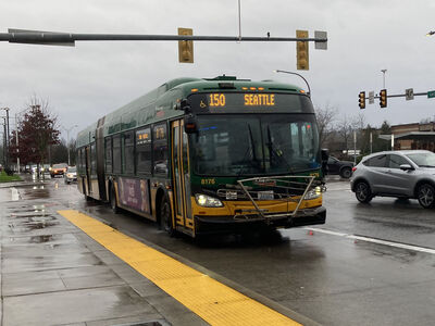 Bus 8176
1/4/2025 - Bus 8176 on route 150
Keywords: King County Metro Route 150;Bus;New Flyer