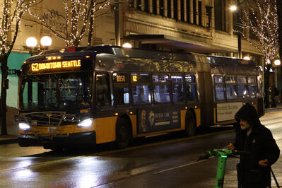 Bus 8050
1/4/2025 - Bus 8050 on route 62
Keywords: King County Metro Route 62;Bus;New Flyer