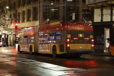 Bus 6061
1/4/2025 - Bus 6061 on the RapidRide H Line
Keywords: King County Metro RapidRide H Line;Bus;BRT;New Flyer