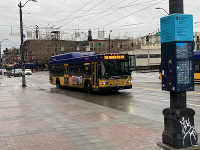 Bus 7442
1/4/2025 - Bus 7442 on route 106
Keywords: King County Metro Route 106;Bus;Gillig