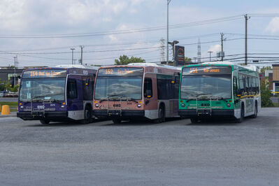 Buses 2559, 2564, 2579
7/31/2026 - Buses 2559, 2564, and 2579 on routes 152, 151, and 154, respectively
Keywords: Exo Le Richelain-Roussillon Route 151;Exo Le Richelain-Roussillon Route 152;Exo Le Richelain-Roussillon Route 154;Bus;Nova Bus