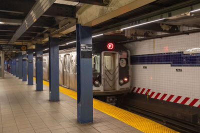 Train 9822
8/7/2026 - Train 9822 on the F Line
Keywords: MTA Subway F Line;Metro;Kawasaki