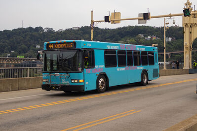 Bus 1724
8/11/2026 - Bus 1724 on route 44
Keywords: Pittsburgh Regional Transit Route 44;Bus;Gillig