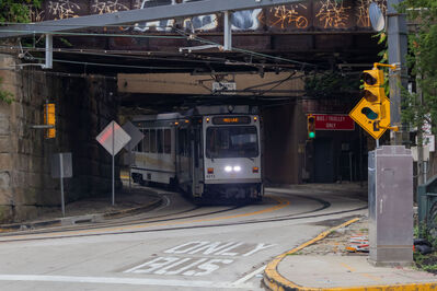 Train 4212
8/12/2026 - Train 4212 on the Red Line
Keywords: Pittsburgh Regional Transit Red Line;Light rail;Siemens