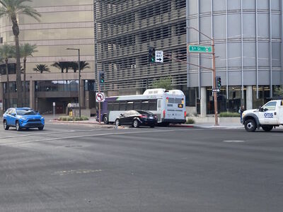 Bus 5625
4/3/2025 - Bus 5625 on [url=https://transit.aznate.tech/phoenix/bus/3/]route 3[/url]
Keywords: Valley Metro Route 3;Bus;Gillig