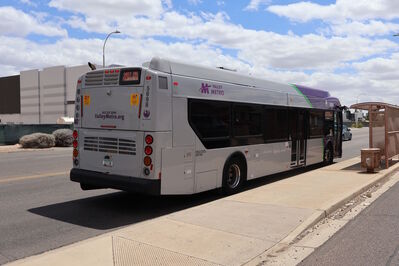 Bus 5698
4/18/2025 - Bus 5698 on [url=https://transit.aznate.tech/phoenix/bus/52/]route 52[/url]
Keywords: Valley Metro Route 52;Bus;New Flyer