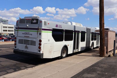 Bus 8083
6/2/2025 - Bus 8083 on [url=https://transit.aznate.tech/phoenix/bus/70/]route 70[/url]
Keywords: Valley Metro Route 70;Bus;New Flyer