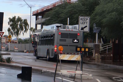 Bus 2408
10/12/2025 - Bus 2408 on [url=https://transit.aznate.tech/phoenix/bus/81/]route 81[/url]
Keywords: Valley Metro Route 81;Bus;Gillig