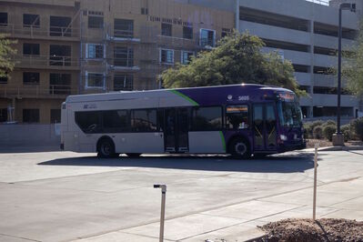 Bus 5695
10/23/2025 - Bus 5695 on [url=https://transit.aznate.tech/phoenix/bus/138/]route 138[/url]
Keywords: Valley Metro Route 138;Bus;New Flyer