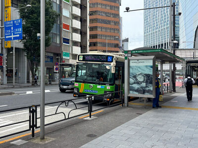 Bus D333
6/8/2026 - Bus D333 on route 草81
Keywords: Toei Bus Route 草81;Bus;Isuzu