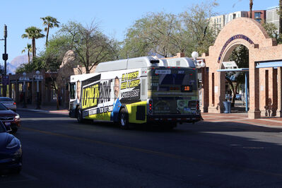 Bus 3617
6/25/2025 - Bus 3617 on route 18
Keywords: Sun Tran Route 18;Bus;Gillig