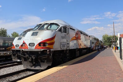 Train 102
8/13/2025 - Train 102 on the NMRX route
Keywords: New Mexico Rail Runner Express;Commuter rail;MPI