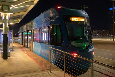 Train 201803
12/28/2025 - Train 201803 on the Bricktown Loop
Keywords: Oklahoma City Streetcar Bricktown Loop;Streetcar;Brookville